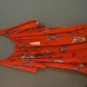 BaileyBlue Size 1x Red floral